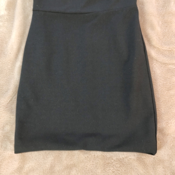 Lulu's Hit 'Em Hard Black One-Shoulder Cutout Bodycon Mini Dress - Picture 5 of 12